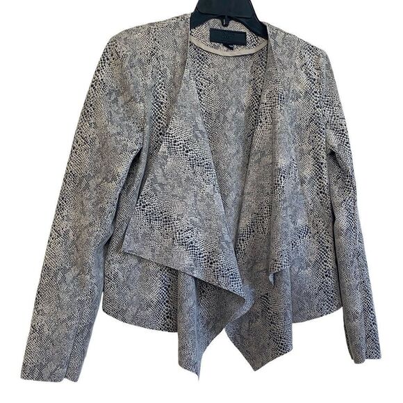 Blank NYC Faux Leather Snakeskin Print Waterfall Drape Open Jacket Sz S - Picture 7 of 16